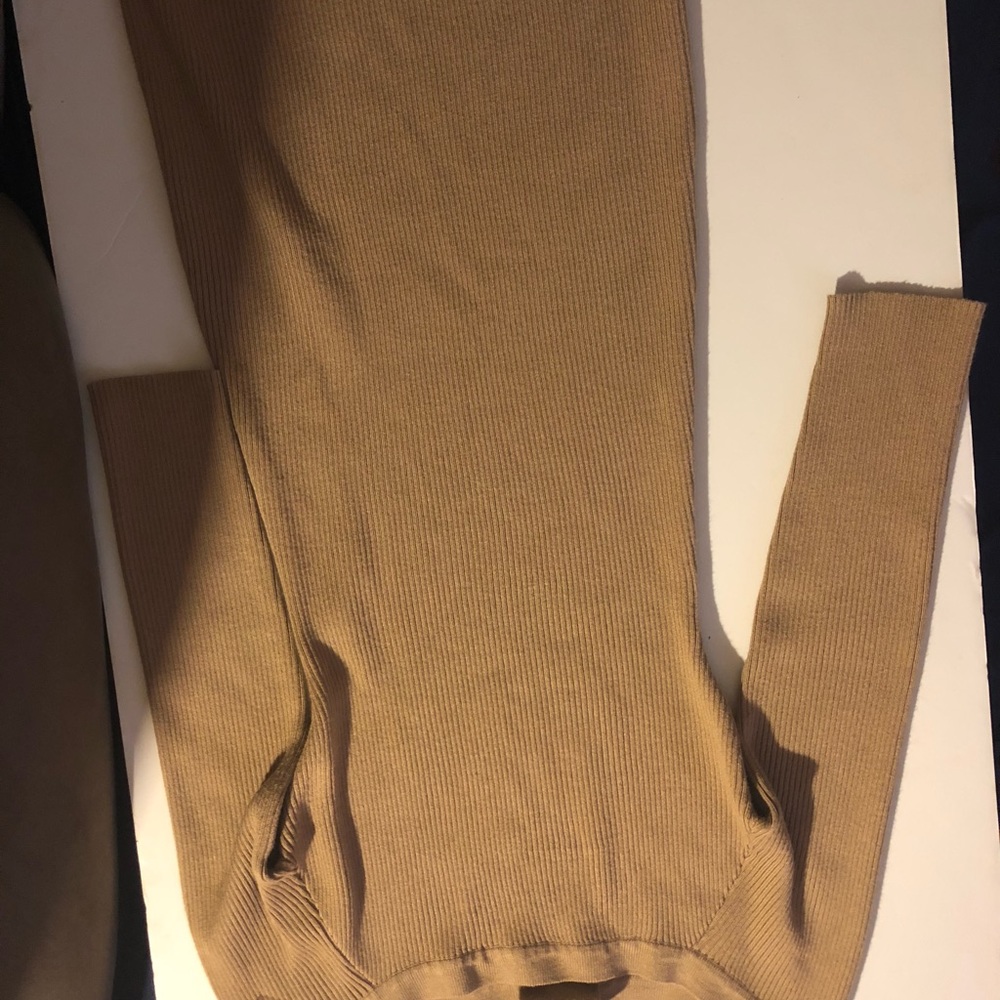 Neck hold dress